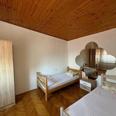 Vlado Apartments พอดโกริกา ภายนอก รูปภาพ